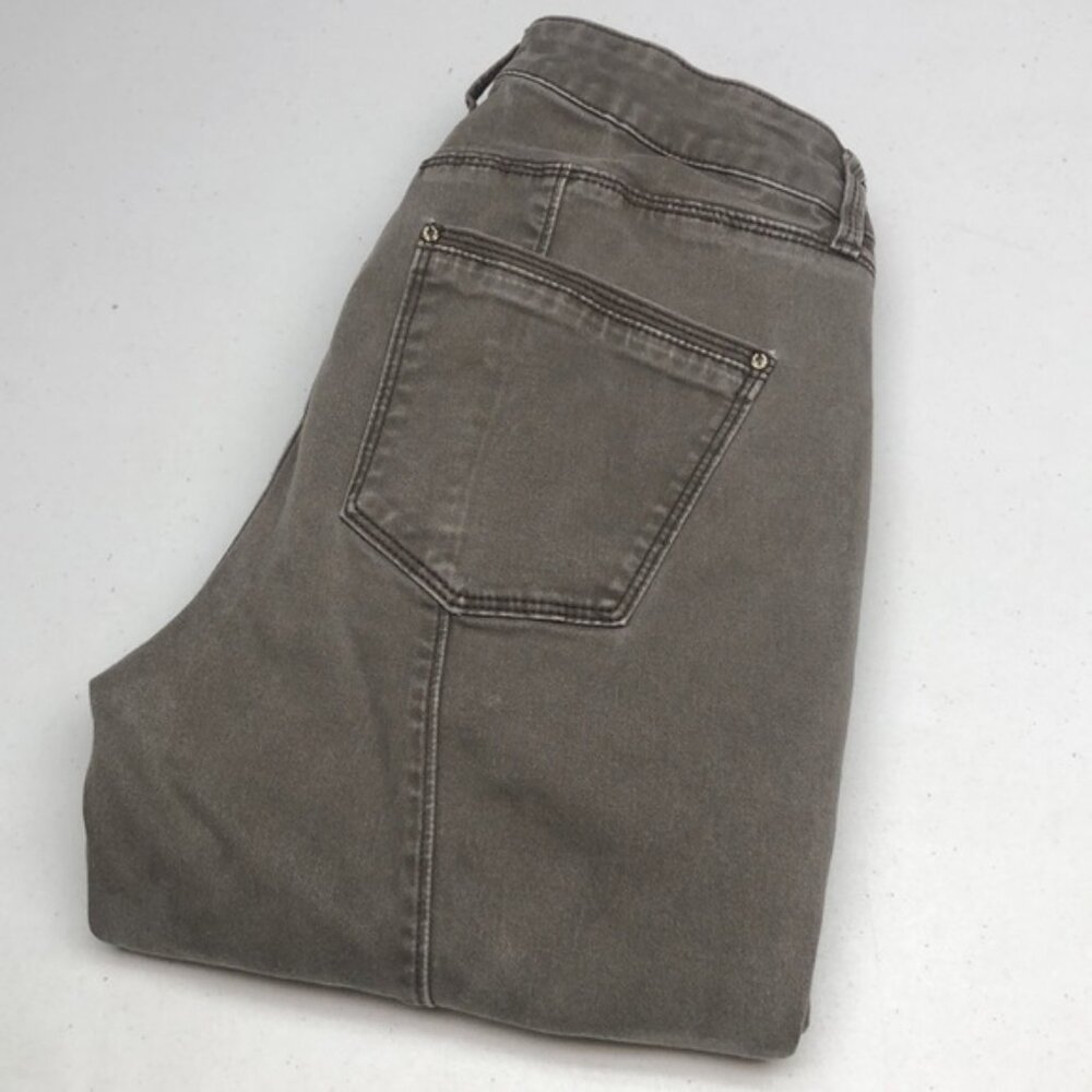 WHITE HOUSE BLACK MARKET ZIP POCKET THE SKINNY CROP JEANS 2/26x25 ⭐️